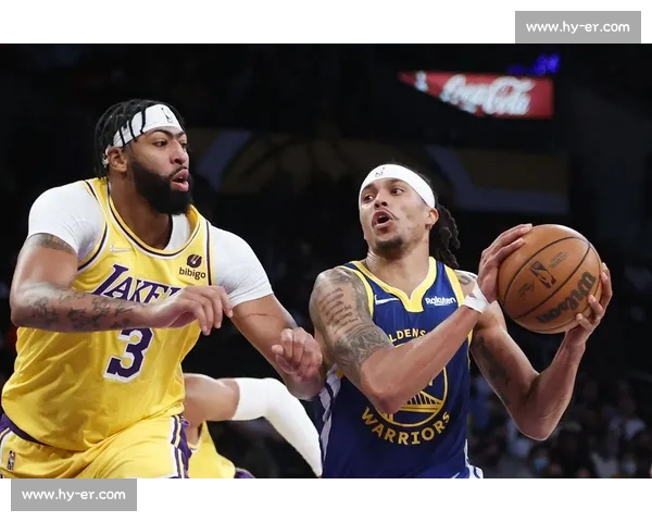 2017年勇士对湖人经典对决回顾与时代篮球风云解析全景赛季