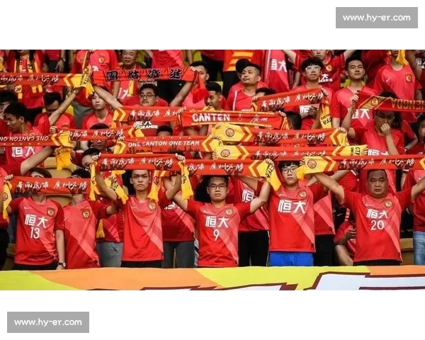 2017赛季广州恒大对决山东鲁能的经典巅峰之战全景深度回顾